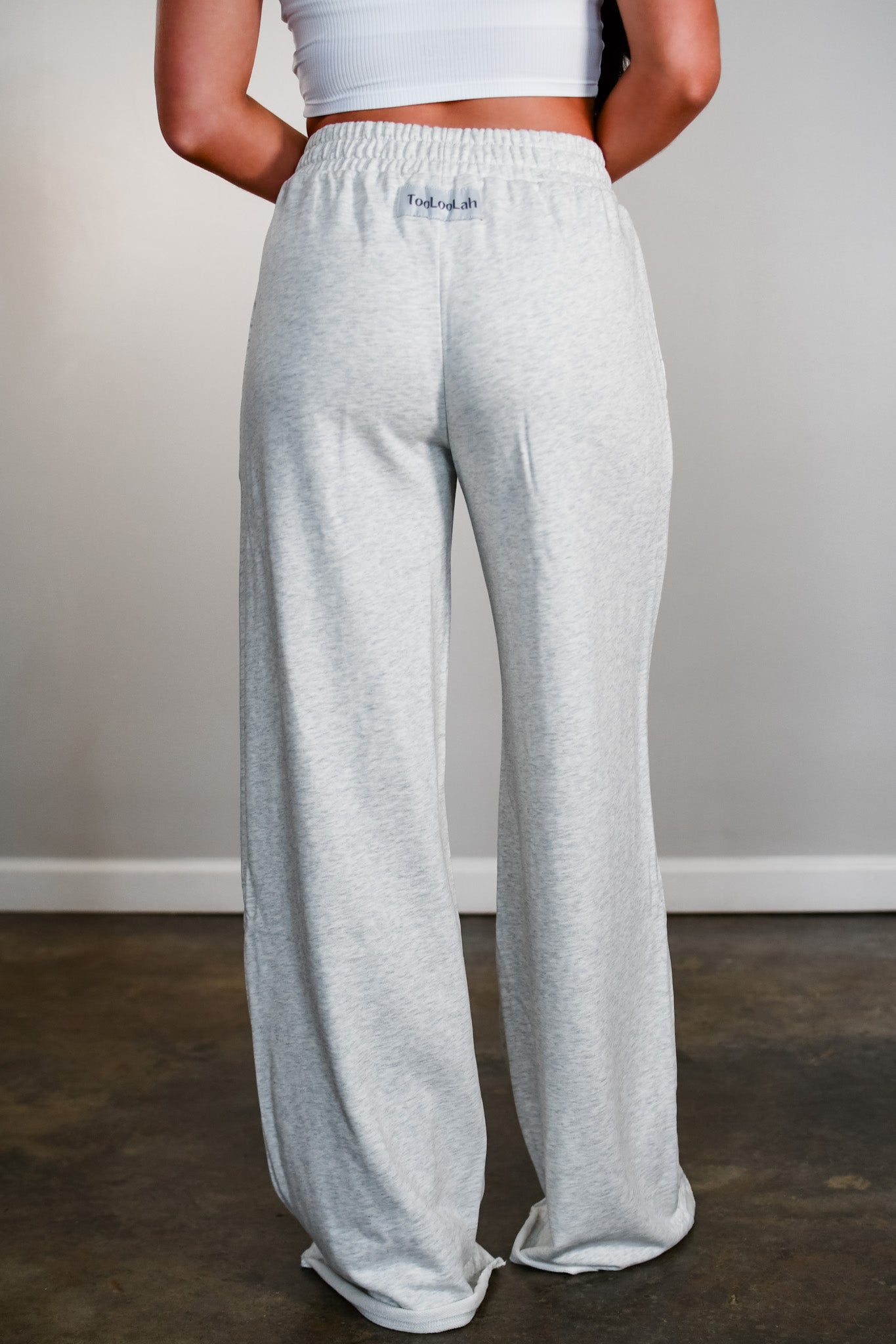 Baseline Straight Leg Joggers - Heather Grey