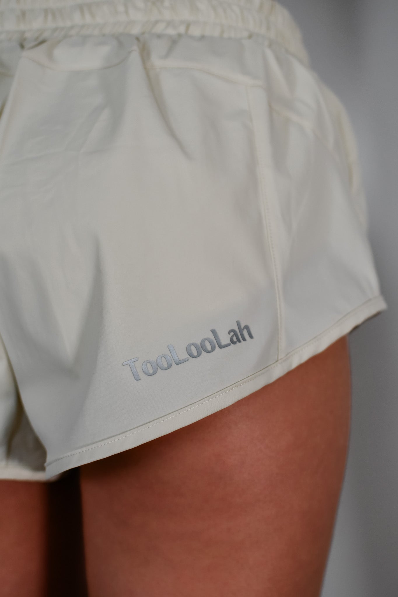 Highline Shorts - Cream