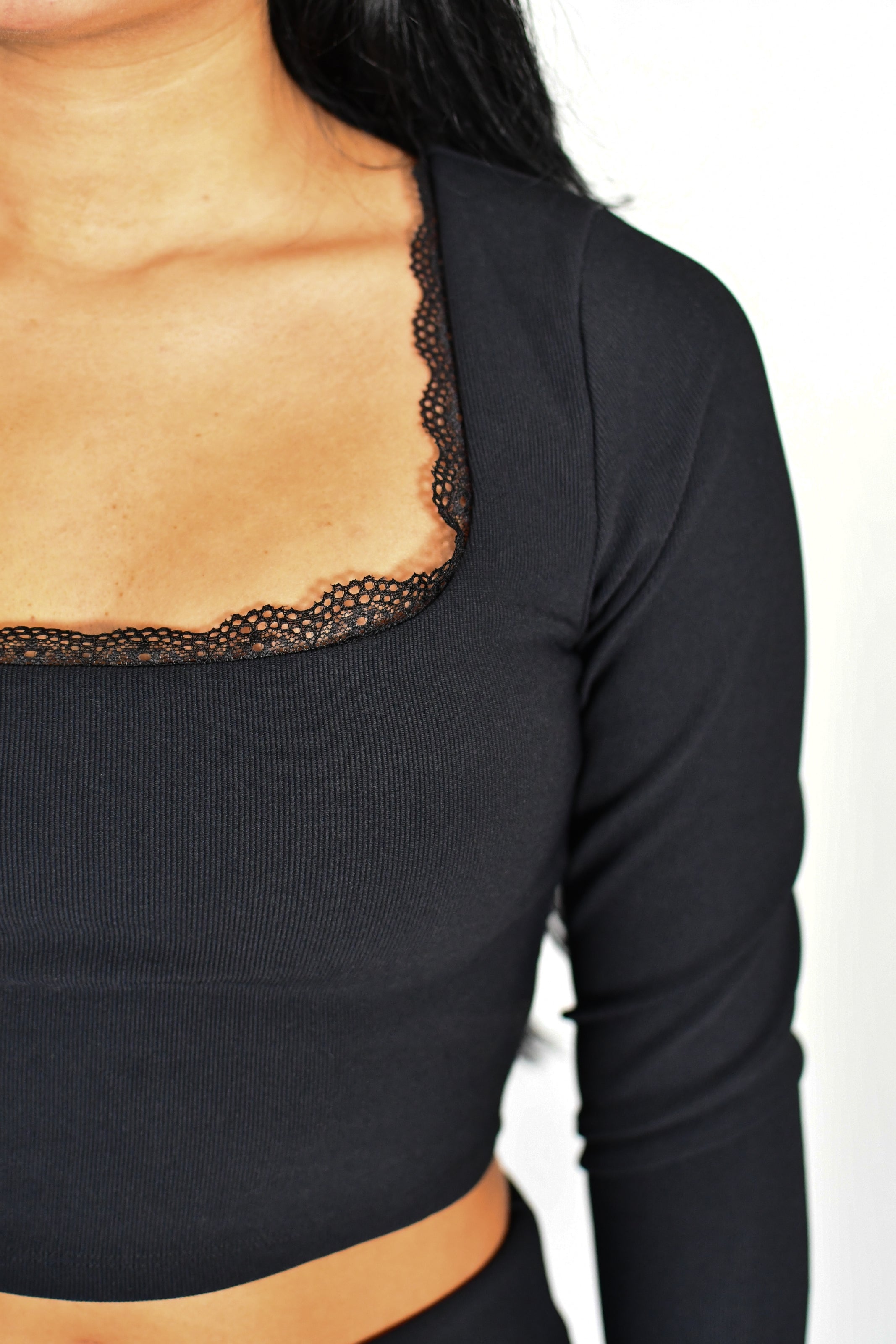 Luxe Lace Long Sleeve Top - Black