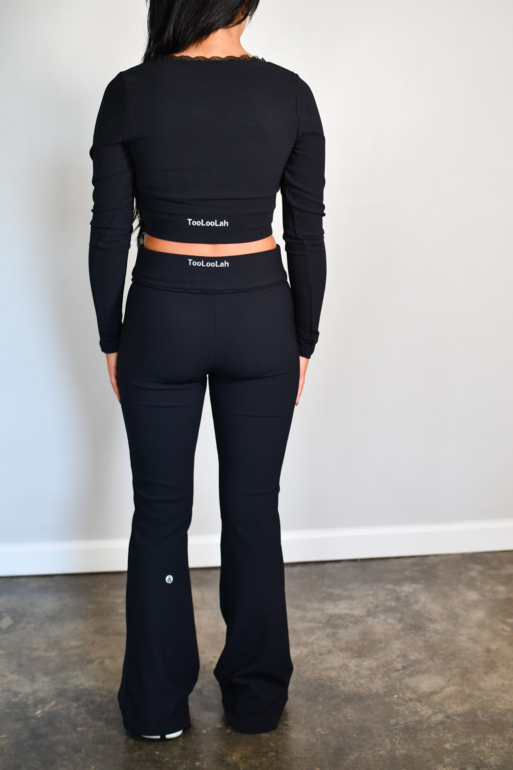 Luxe Lace Flare Leggings - Black