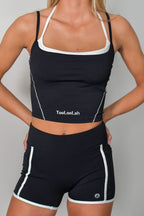 Outline Contrast Shorts - Black/White