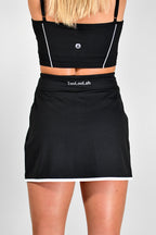 Outline Contrast Shorty Skort - Black/White