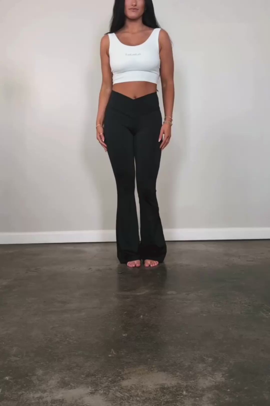 Cross Form Flare Leggings - Black